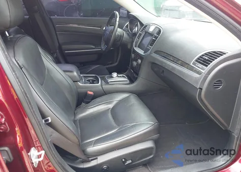 2019 Chrysler 300 Limited from USA, damaged, VIN 2C3CCAEG0KH585777